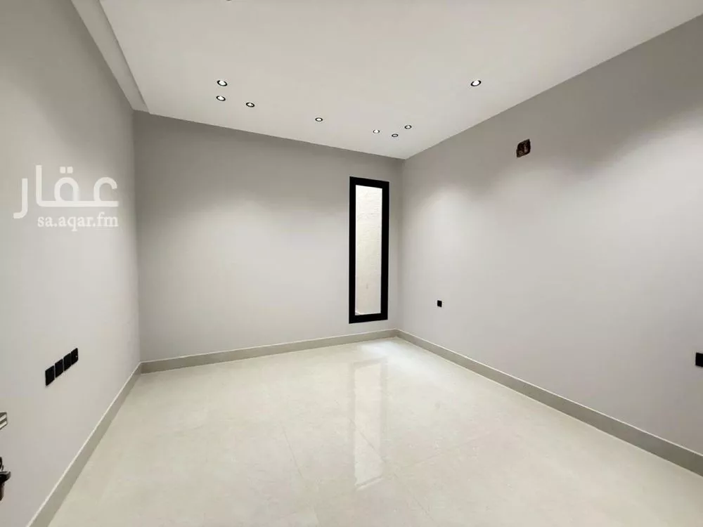 6 bedroom villa in Al Mahdiyyah 14