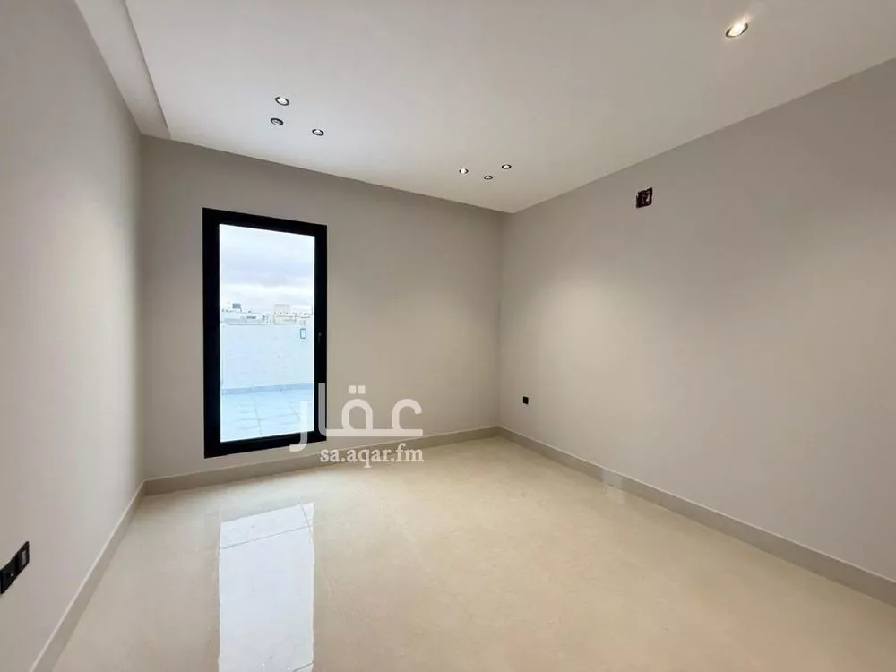 6 bedroom villa in Al Mahdiyyah 20