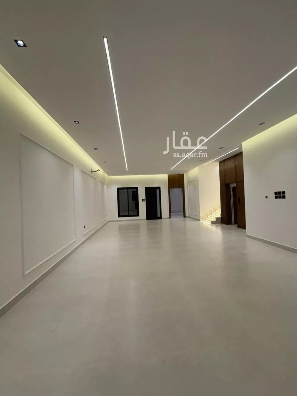 6 bedroom villa in Al Mahdiyyah 2