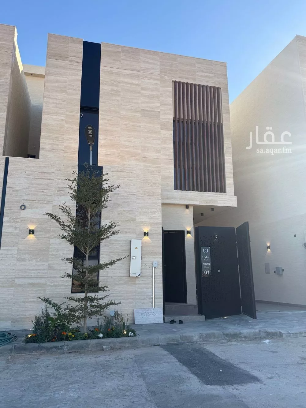 5 bedroom villa in Al Mahdiyyah 2