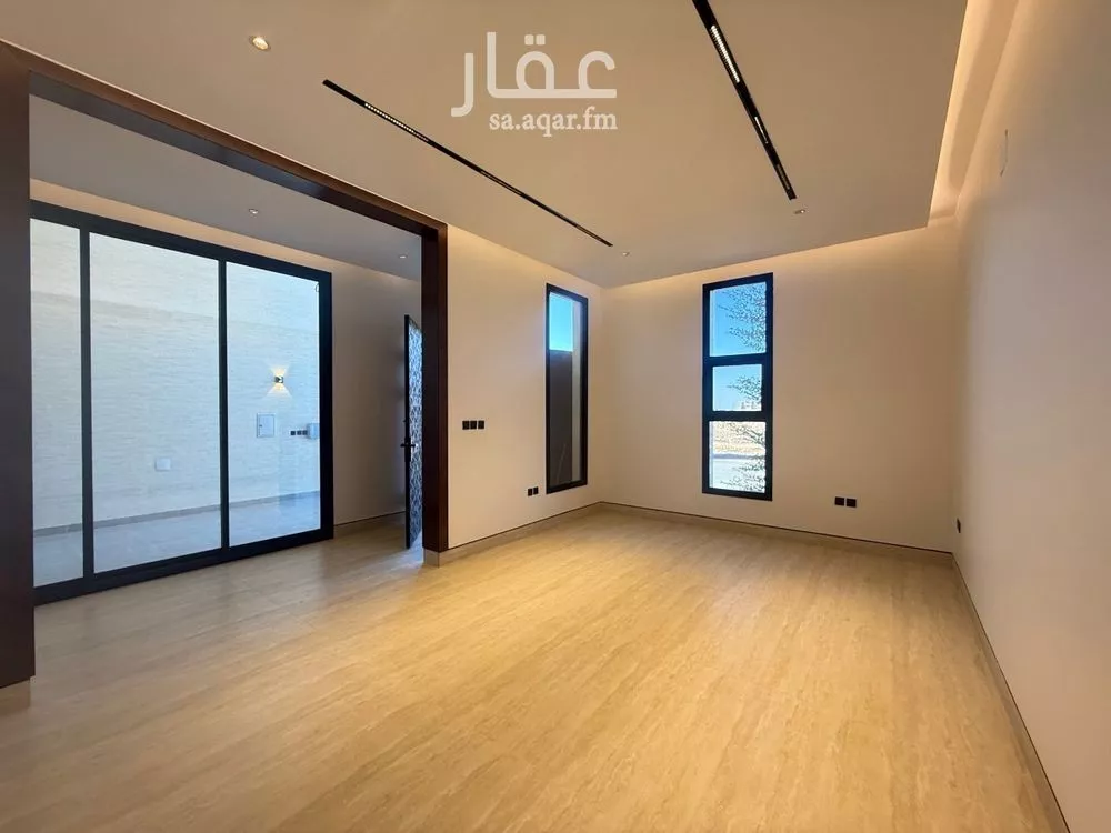 5 bedroom villa in Al Mahdiyyah 15