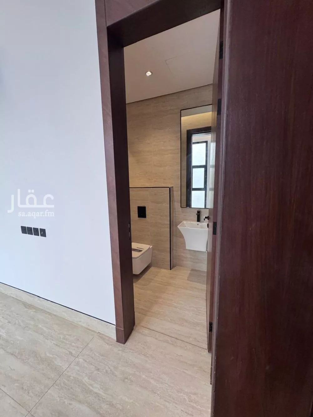 5 bedroom villa in Al Mahdiyyah 23