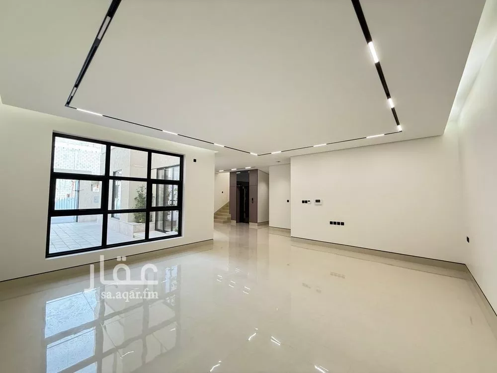 5 bedroom villa in Al Mahdiyyah 15