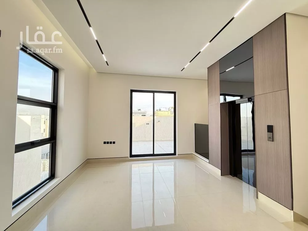 5 bedroom villa in Al Mahdiyyah 24