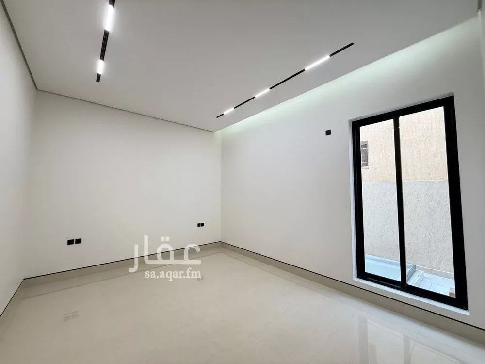 5 bedroom villa in Al Mahdiyyah 29