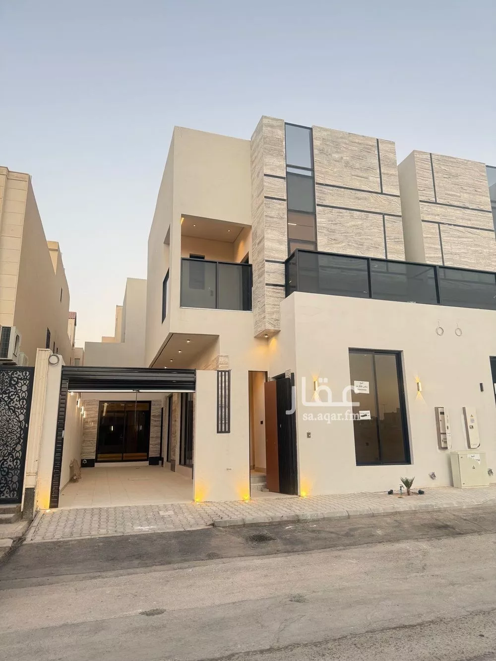 5 bedroom villa in Al Mahdiyyah 2