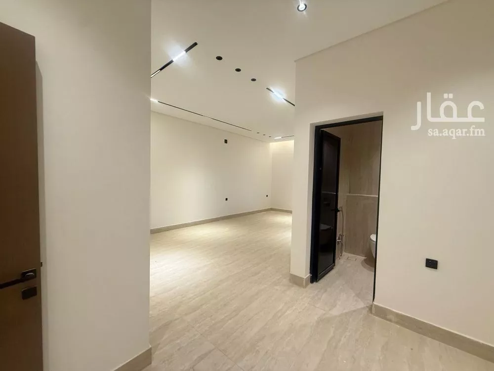 5 bedroom villa in Al Mahdiyyah 15
