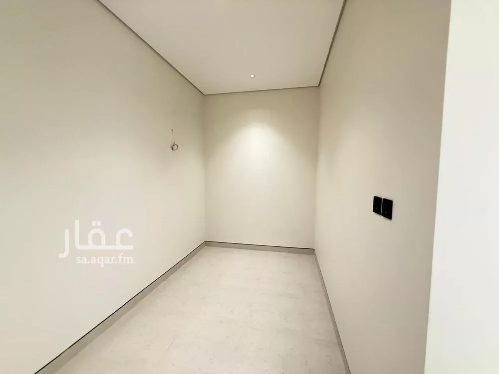 فيلا 5 غرف في المهدية 5