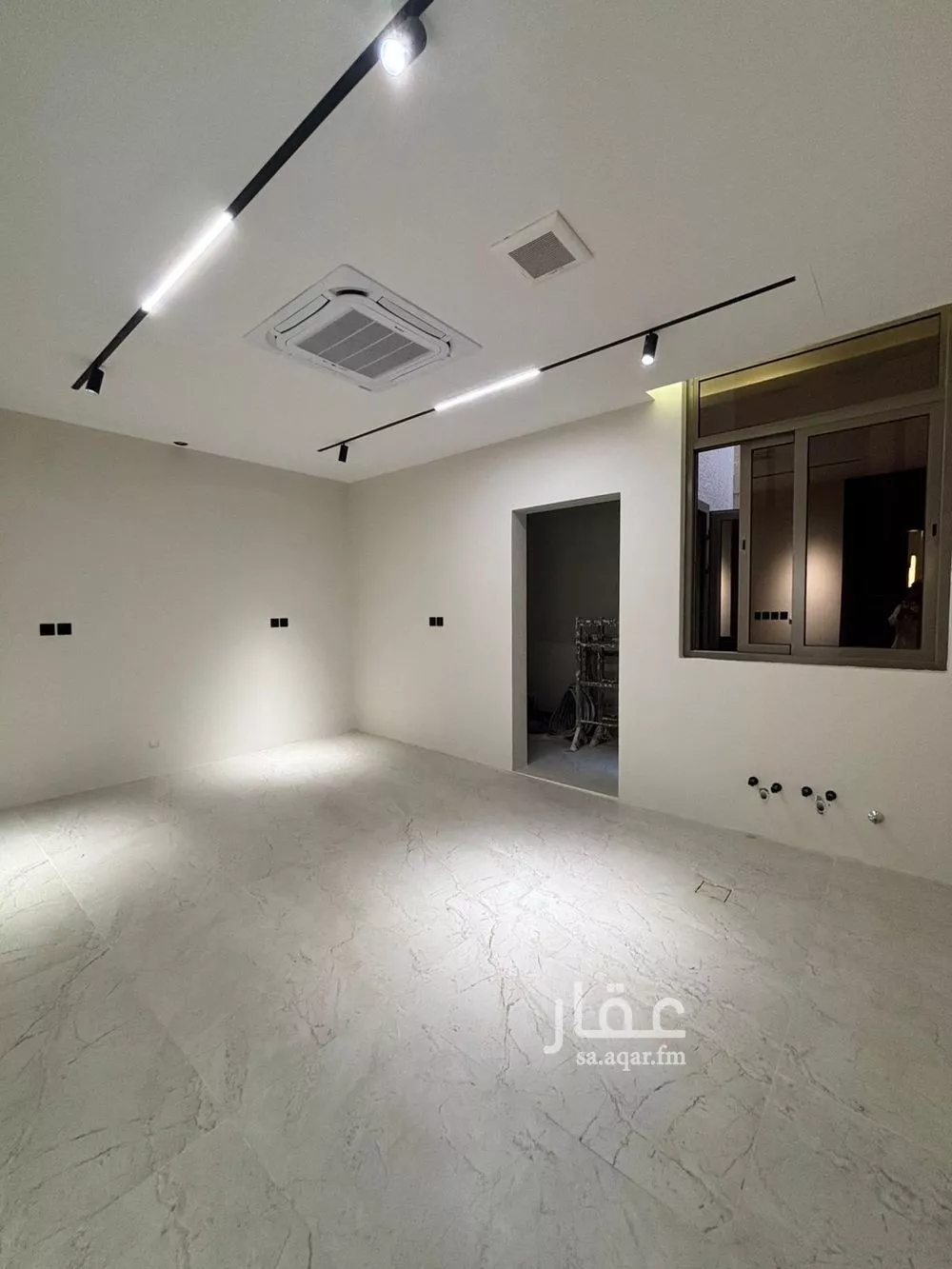 5 bedroom villa in Al Mahdiyyah 19