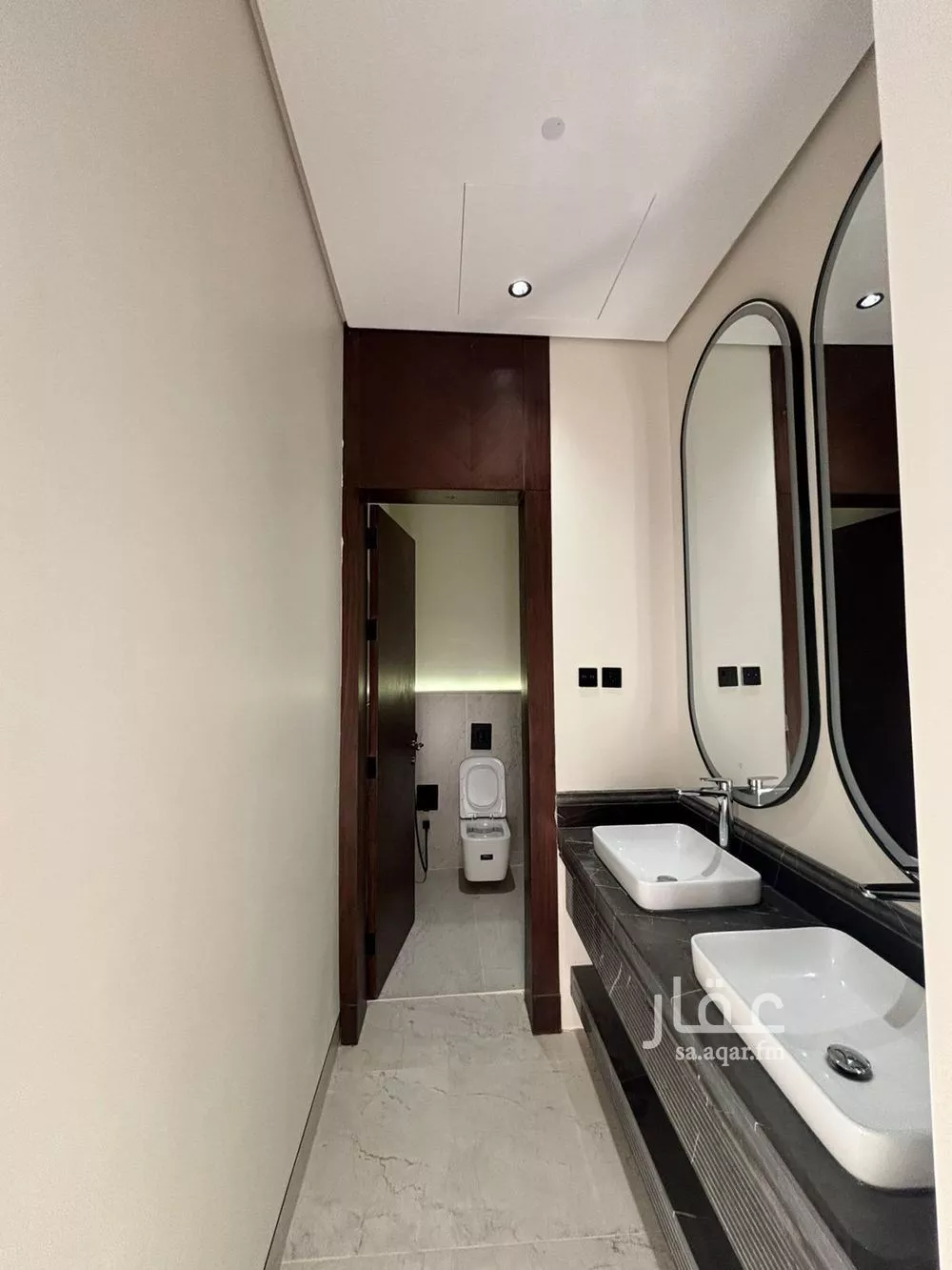 5 bedroom villa in Al Mahdiyyah 29