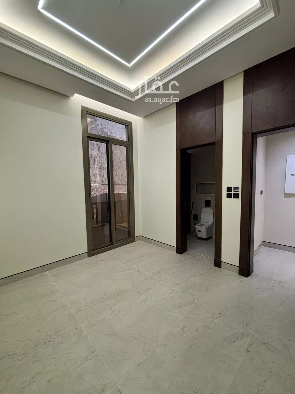 5 bedroom villa in Al Mahdiyyah 10
