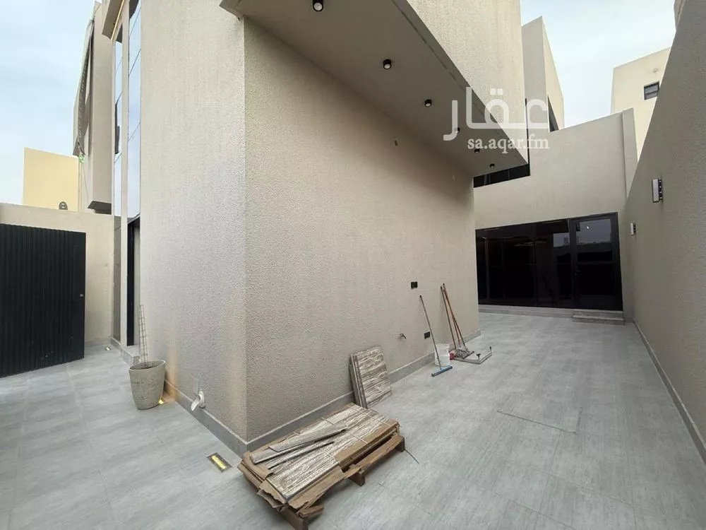 6 bedroom villa in Al Mahdiyyah 15