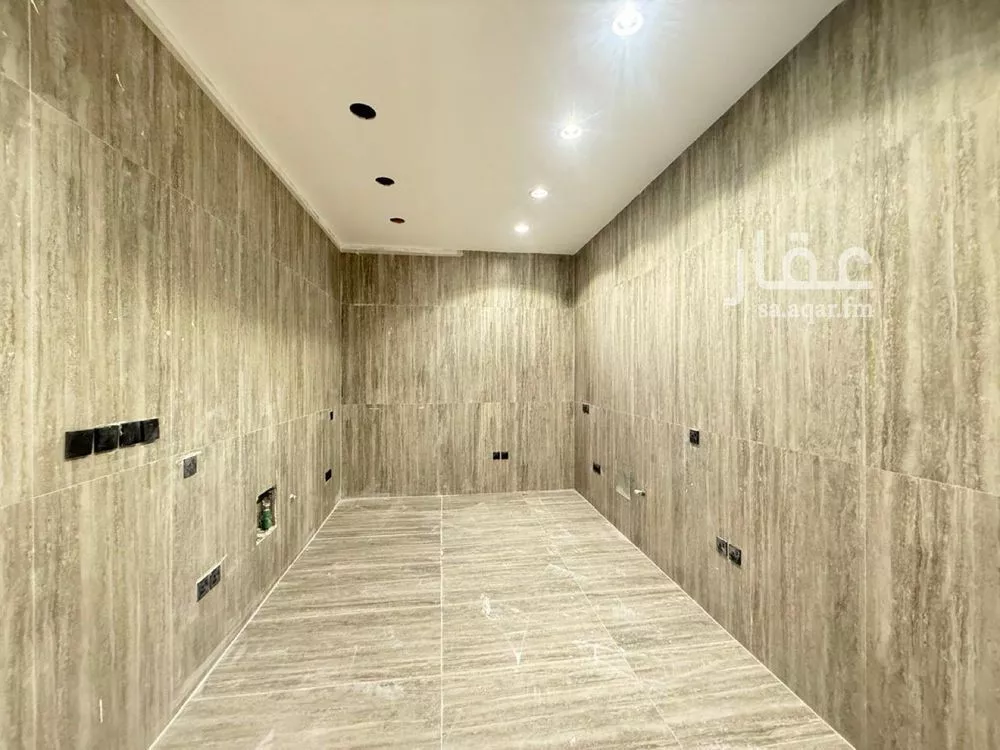 6 bedroom villa in Al Mahdiyyah 7