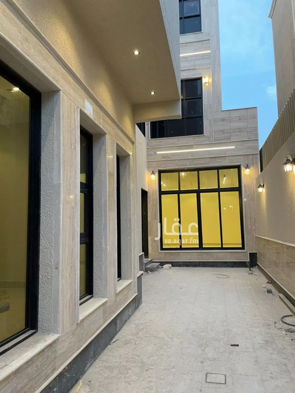 5 bedroom villa in Dhahrat Laban 19
