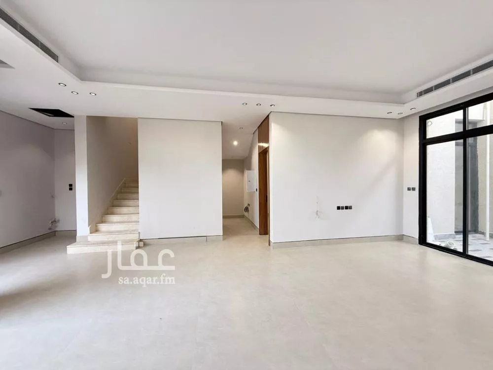 5 bedroom villa in Al Mahdiyyah 14
