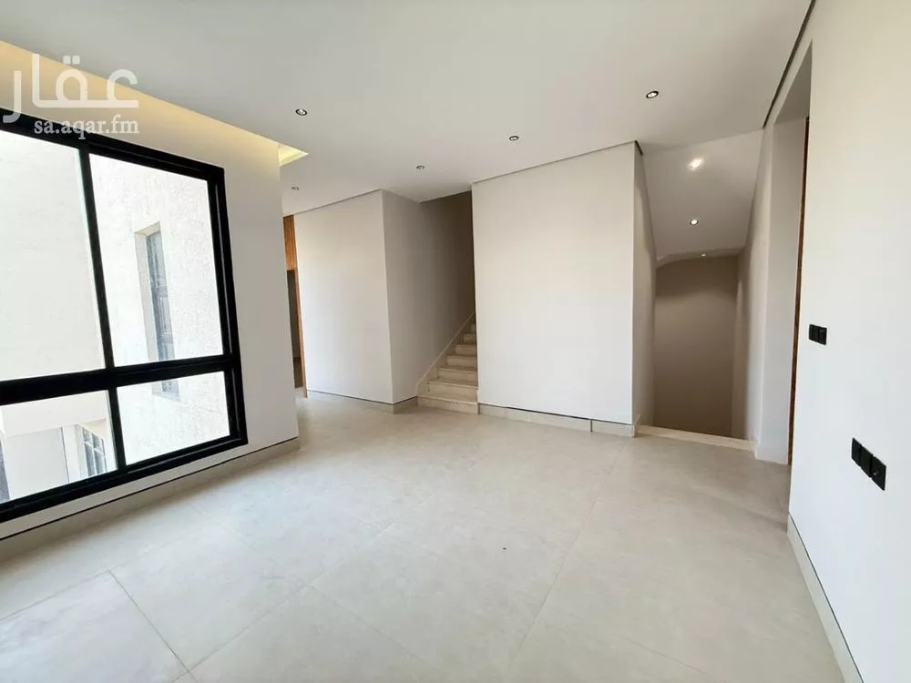 5 bedroom villa in Al Mahdiyyah 16