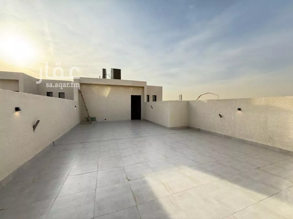 5 bedroom villa in Al Mahdiyyah 18