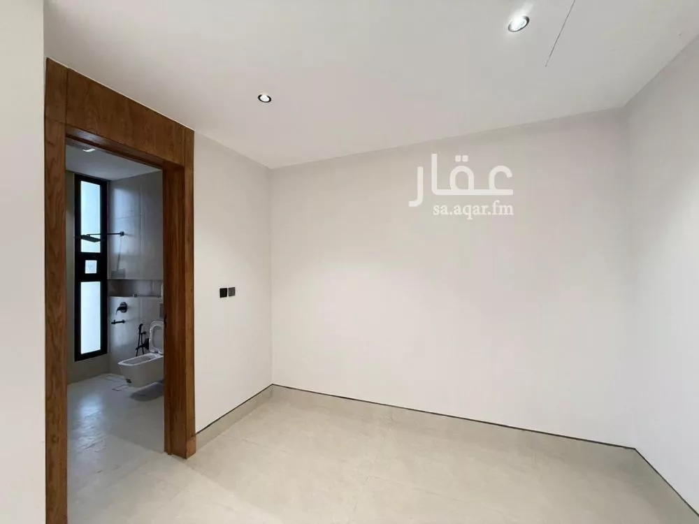5 bedroom villa in Al Mahdiyyah 30