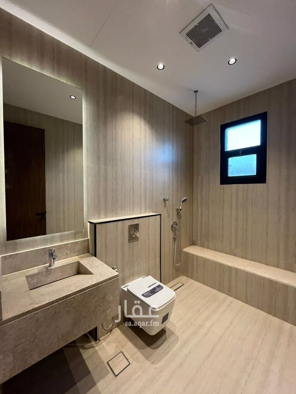 5 bedroom villa in Al Mahdiyyah 19
