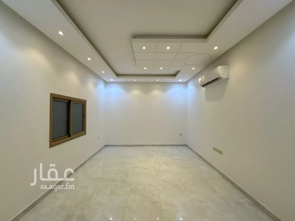 فيلا 5 غرف في النرجس 11