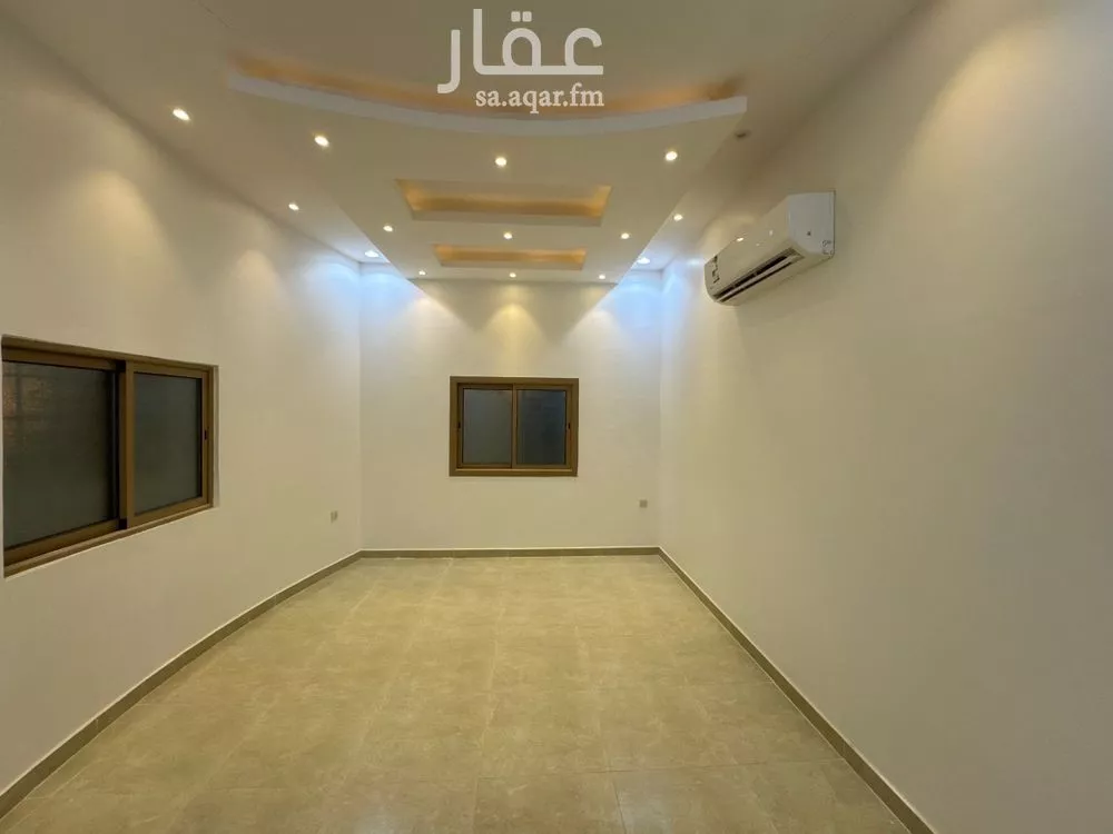 فيلا 5 غرف في النرجس 3