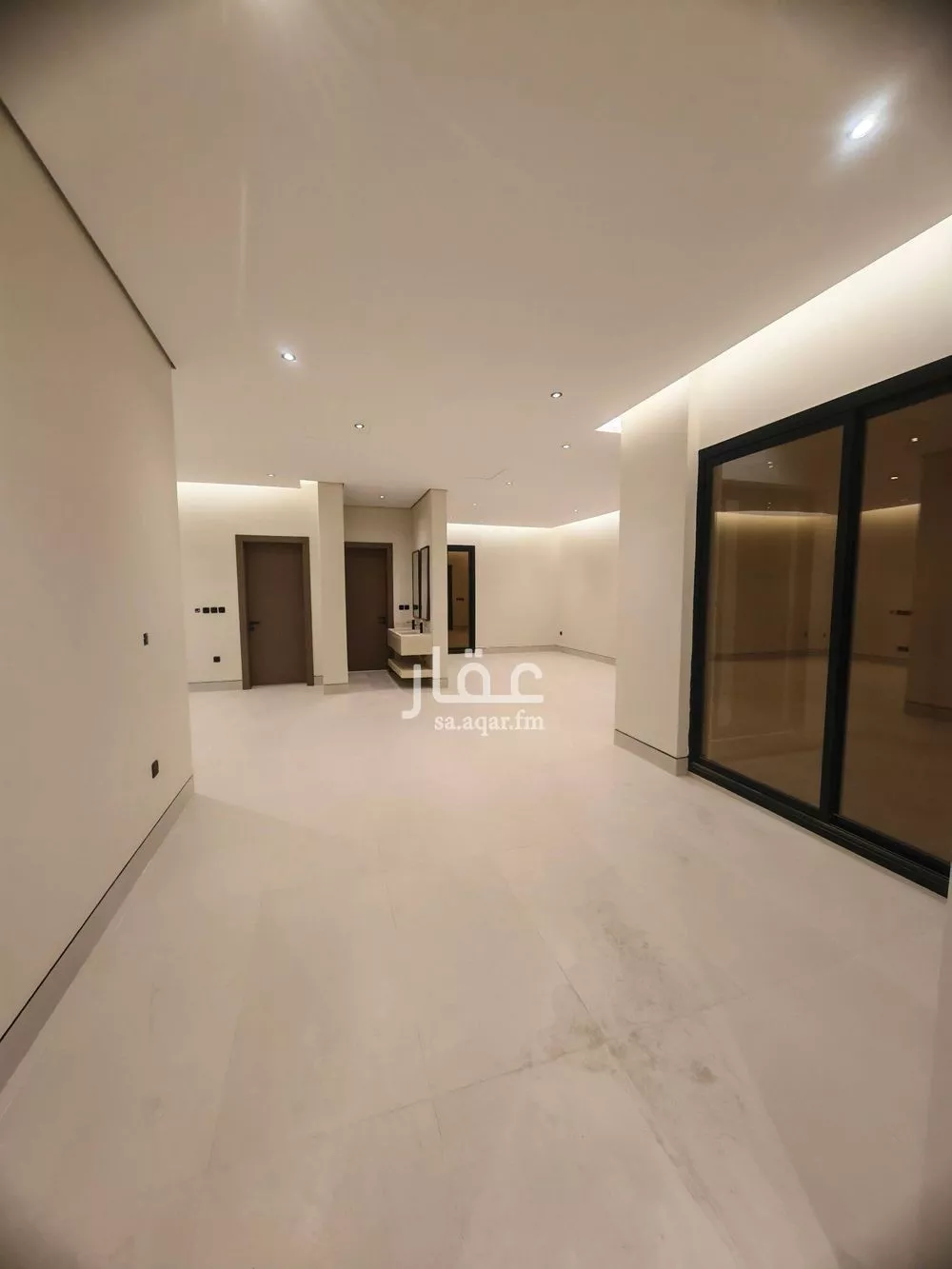 4 bedroom villa in Al Aridh 6