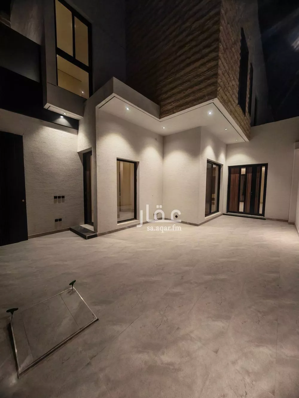 4 bedroom villa in Al Aridh 10