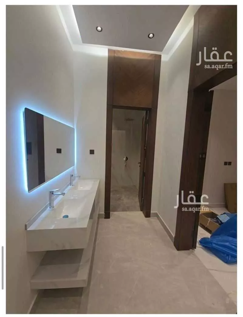 فيلا 8 غرف في الرمال 4