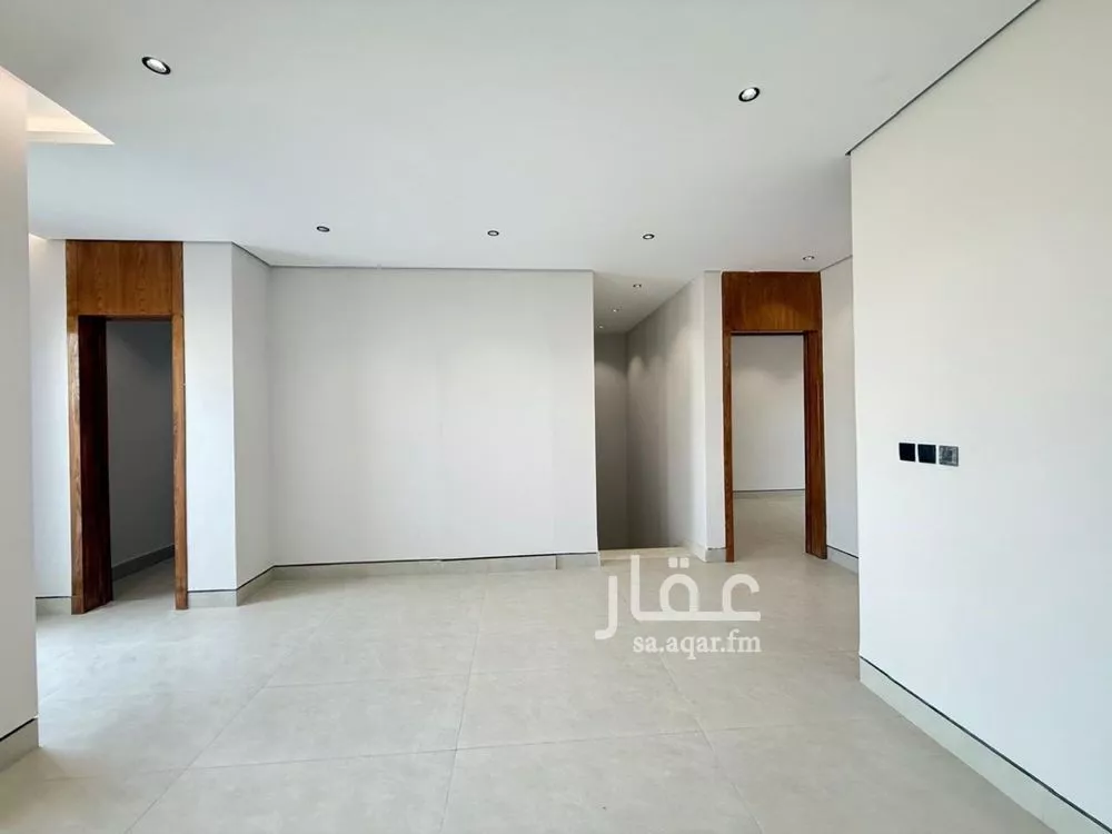 5 bedroom villa in Al Mahdiyyah 12