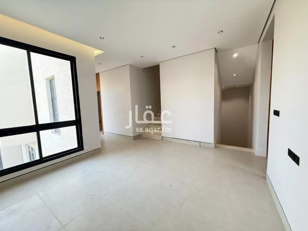 5 bedroom villa in Al Mahdiyyah 19