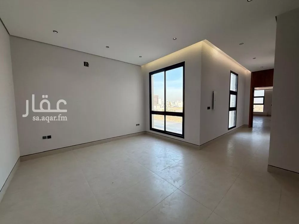 5 bedroom villa in Al Mahdiyyah 20