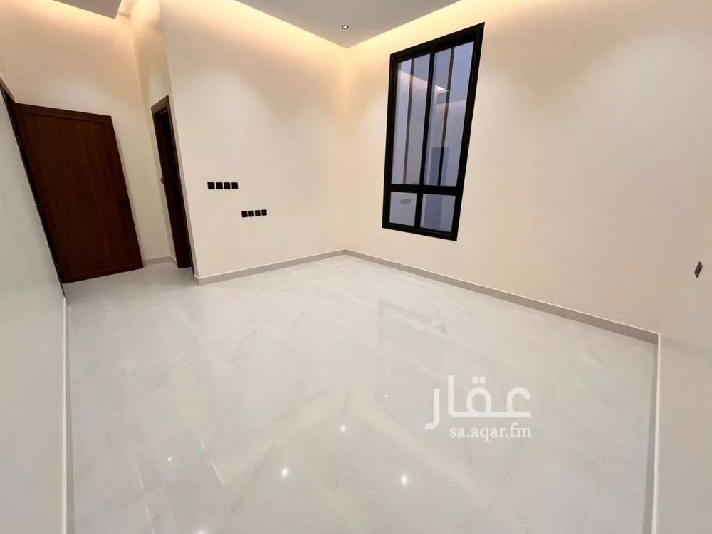 4 bedroom villa in Al Mahdiyyah 15