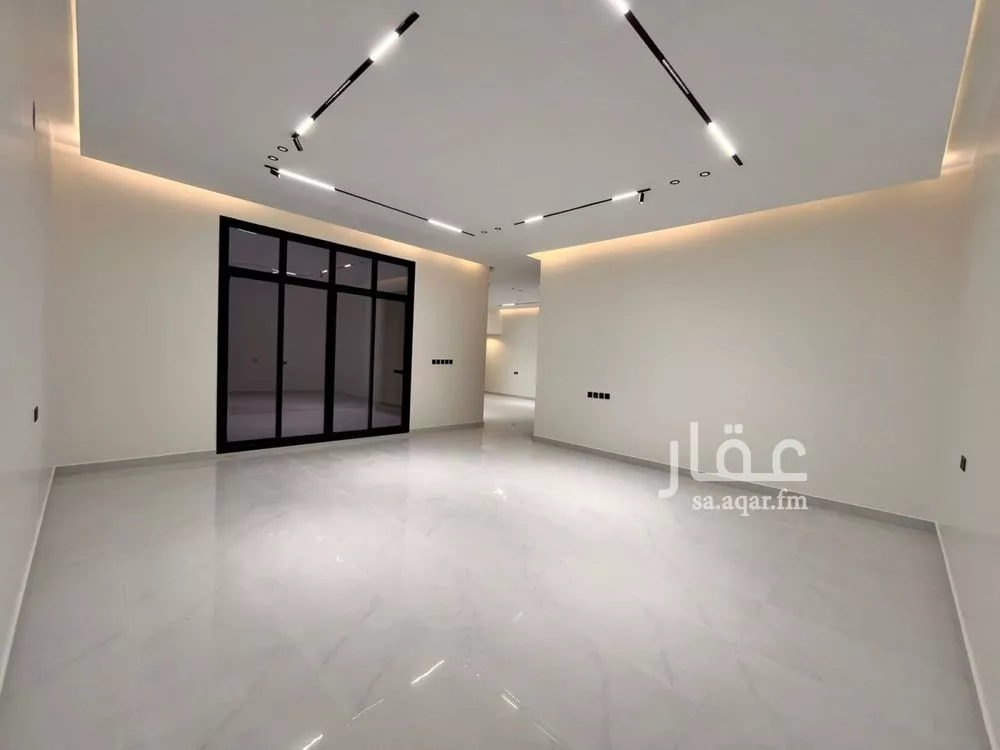 4 bedroom villa in Al Mahdiyyah 21