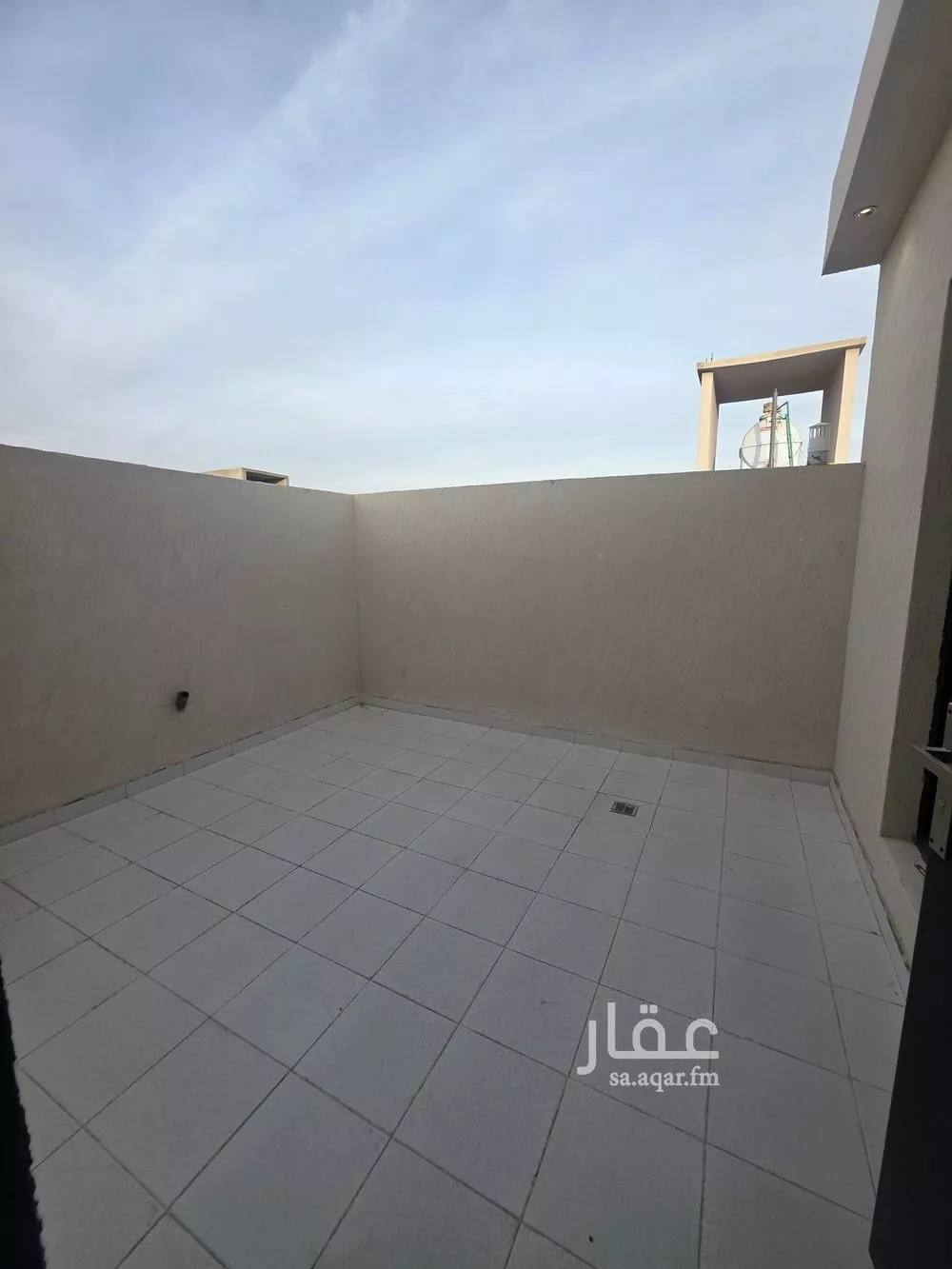 فيلا 8 غرف في طويق 24