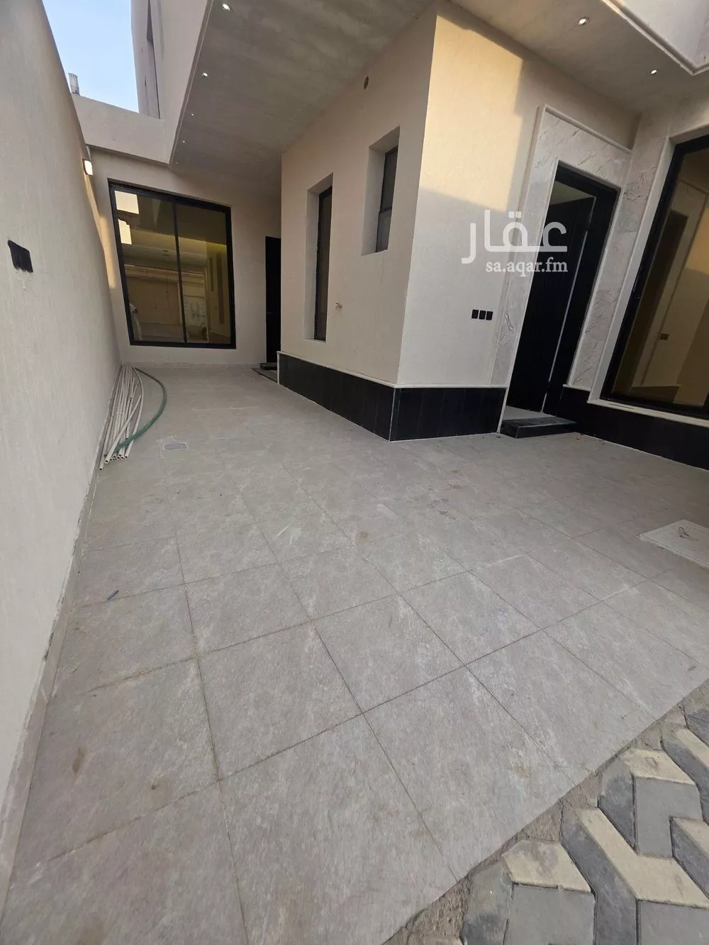 فيلا 8 غرف في طويق 4