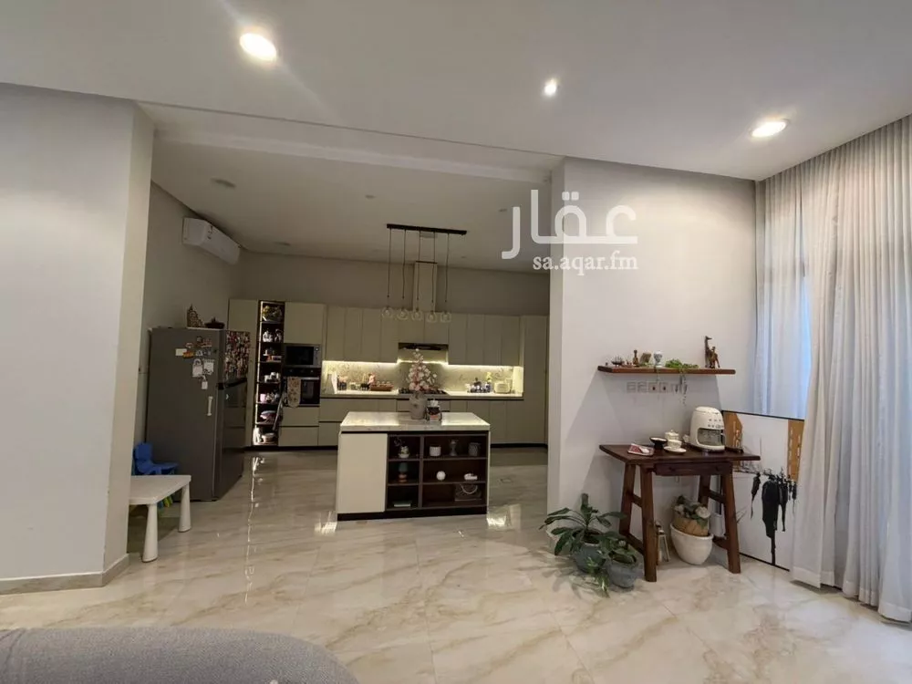 6 bedroom villa in Al Munsiyah 4