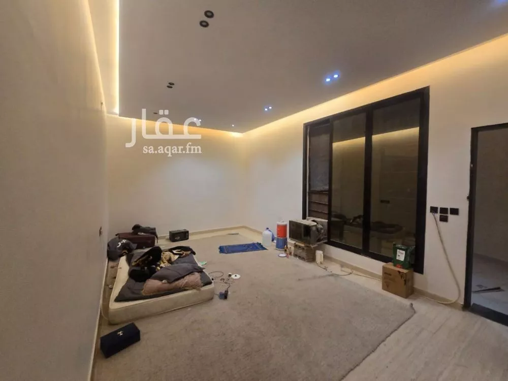 فيلا 4 غرف في بدر 9