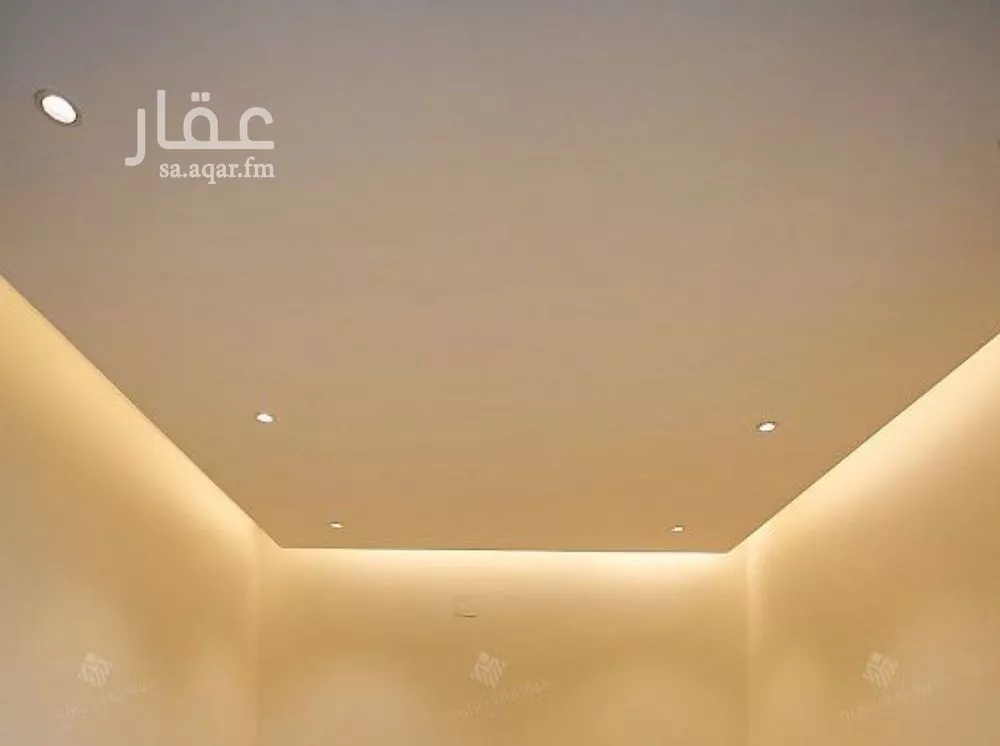 فيلا 5 غرف في المهدية 10