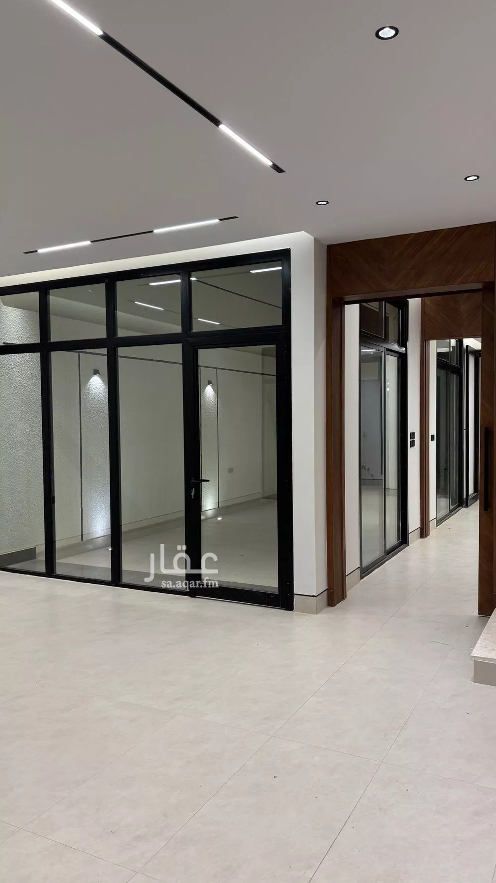 5 bedroom villa in Al Mahdiyyah 6
