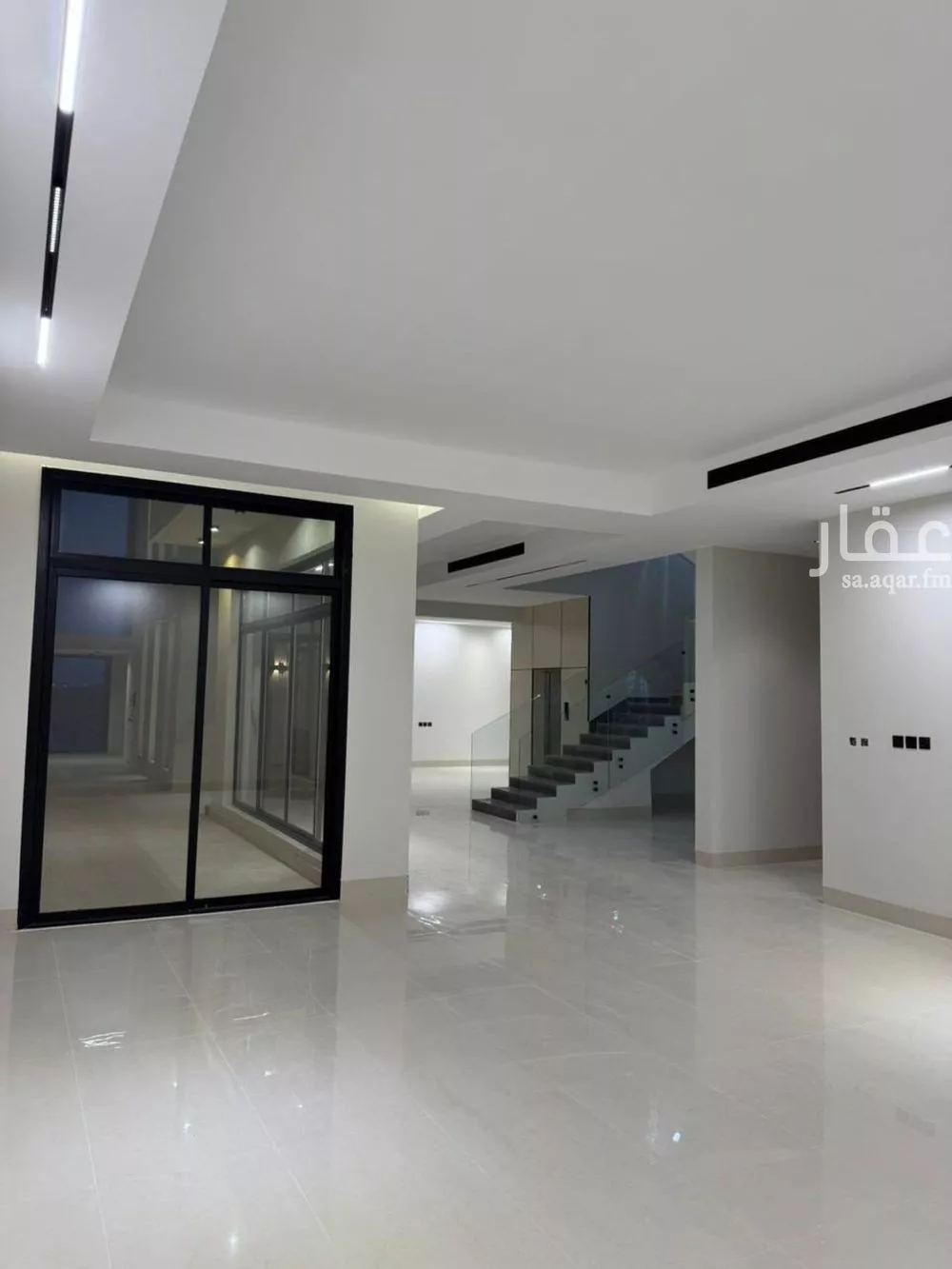 5 bedroom villa in Al Mahdiyyah 5