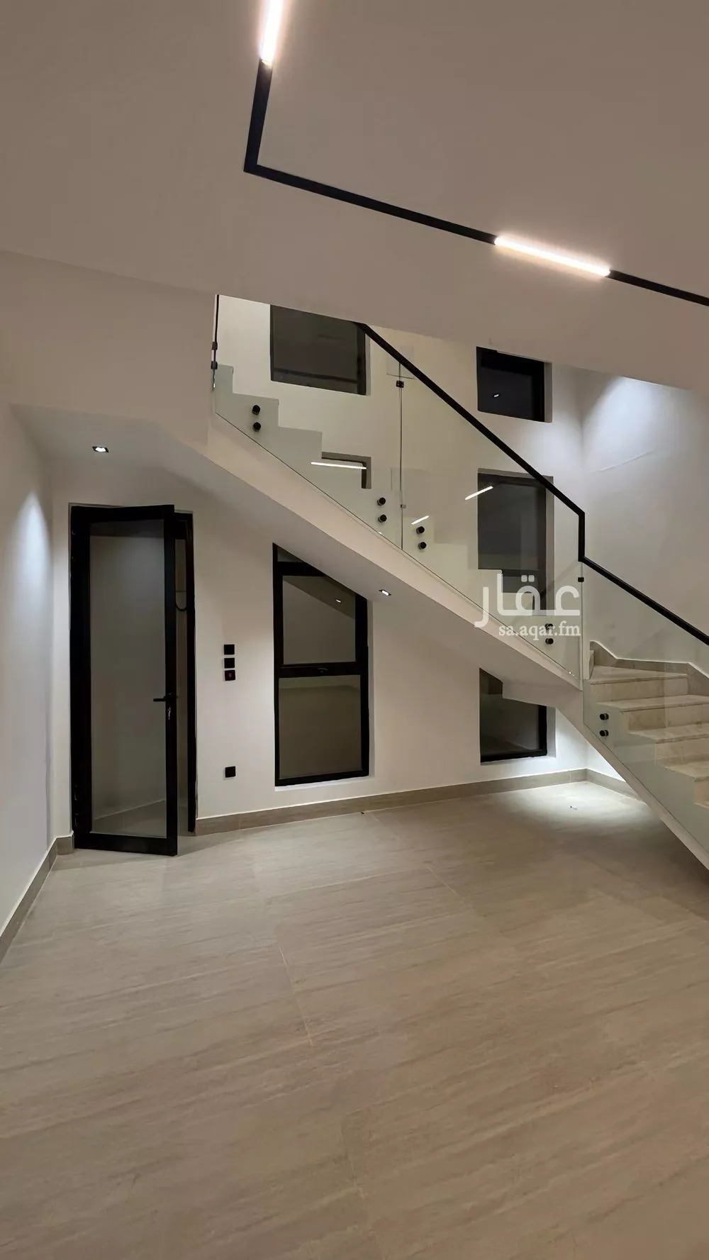 5 bedroom villa in Al Mahdiyyah 3