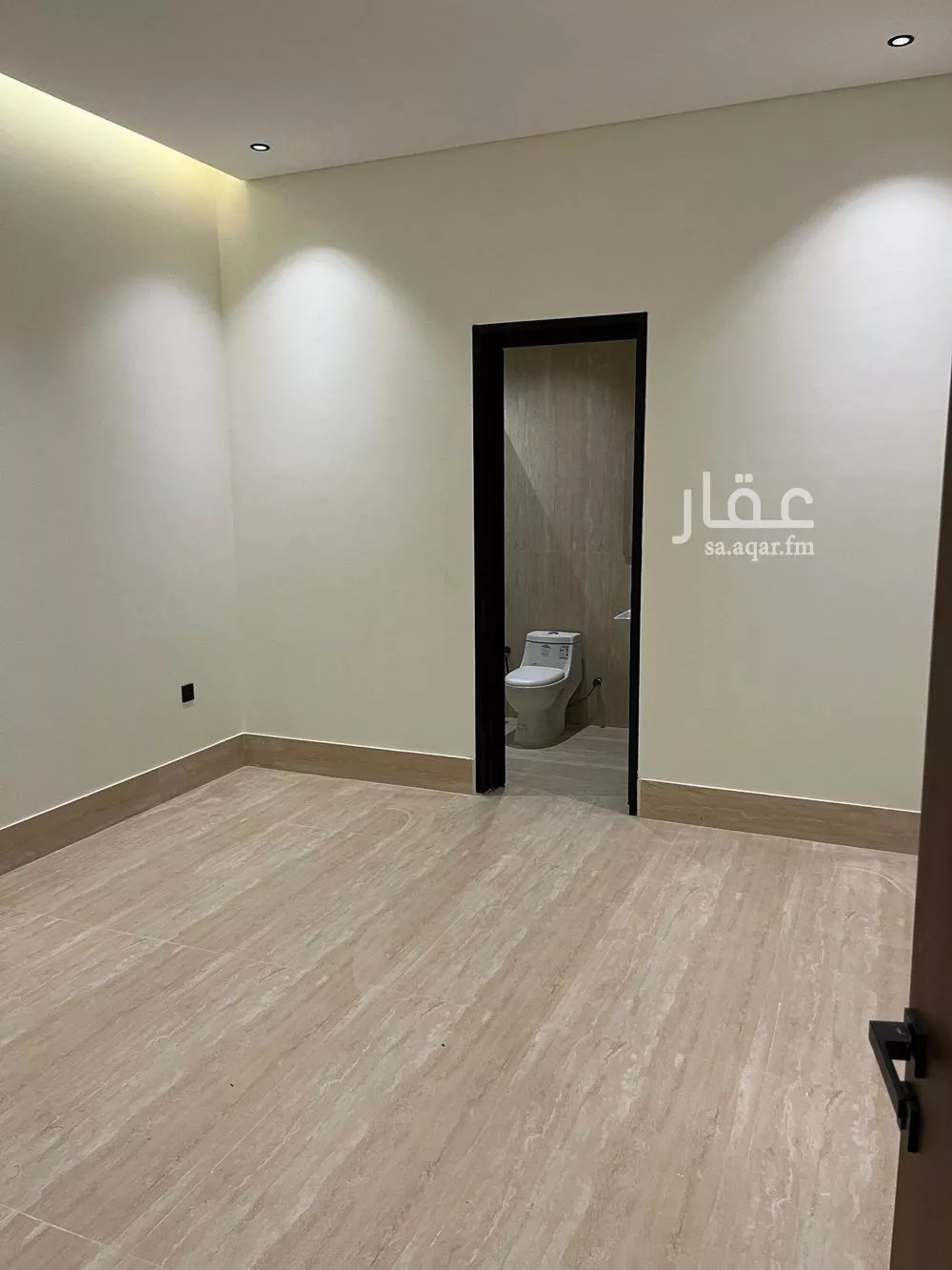 6 bedroom villa in Al Mahdiyyah 22
