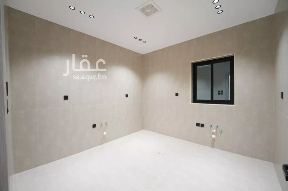 3 bedroom apartment in Al Nuzhah 13