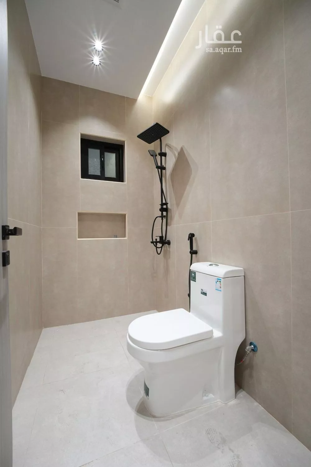 3 bedroom apartment in Al Nuzhah 20