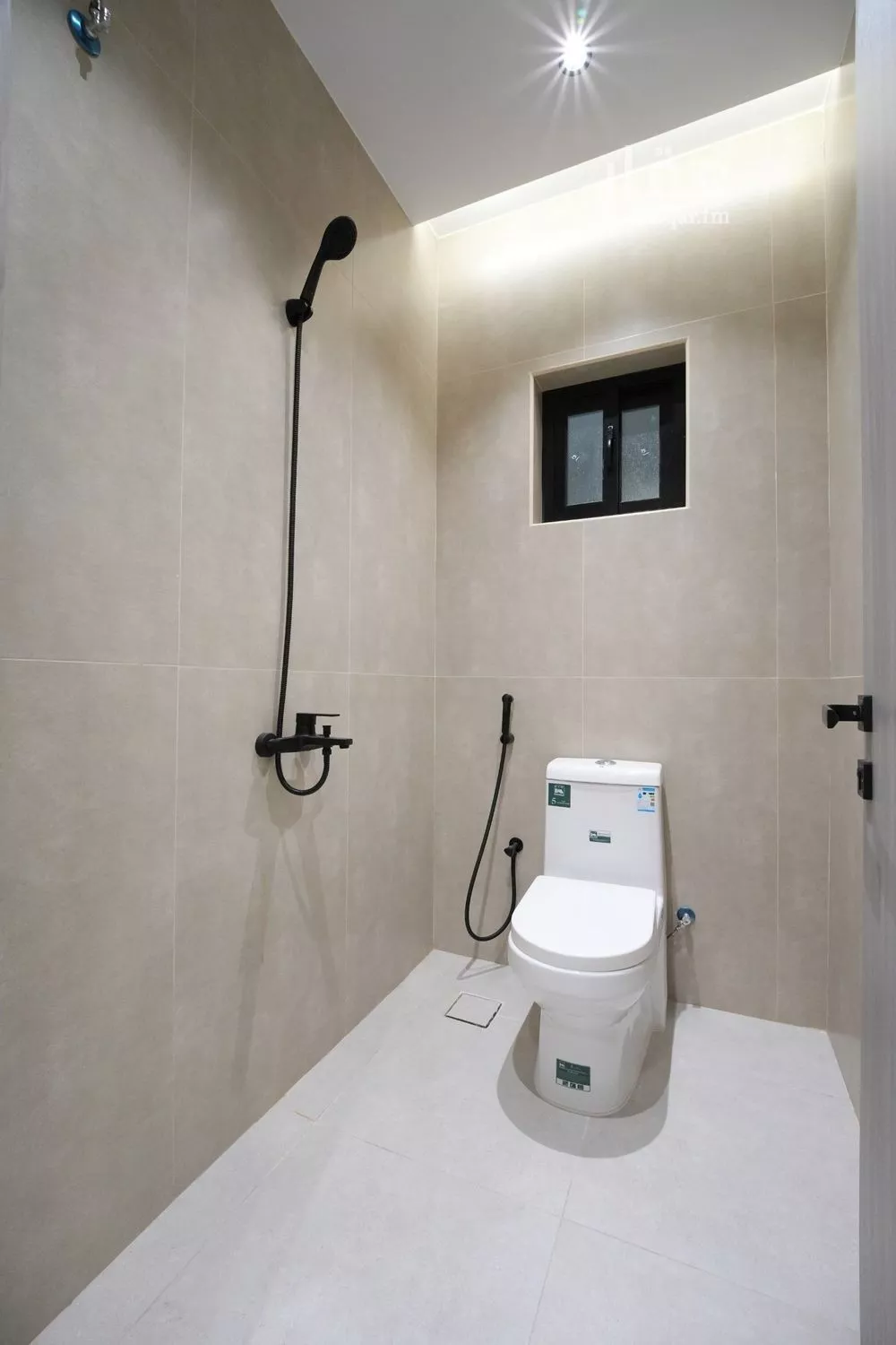 3 bedroom apartment in Al Nuzhah 21