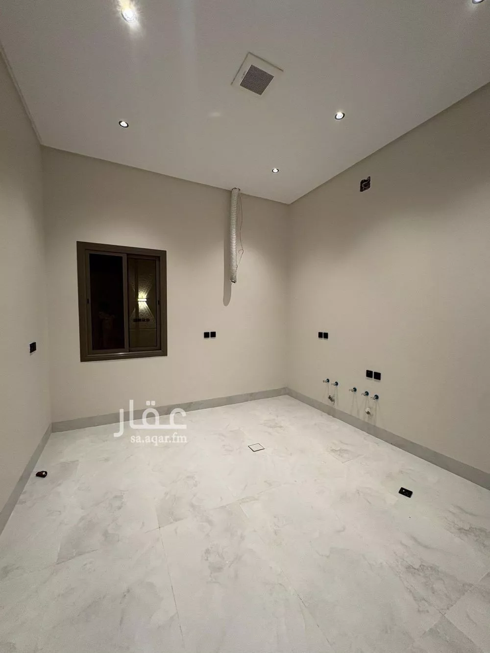 6 bedroom villa in Al Mahdiyyah 17