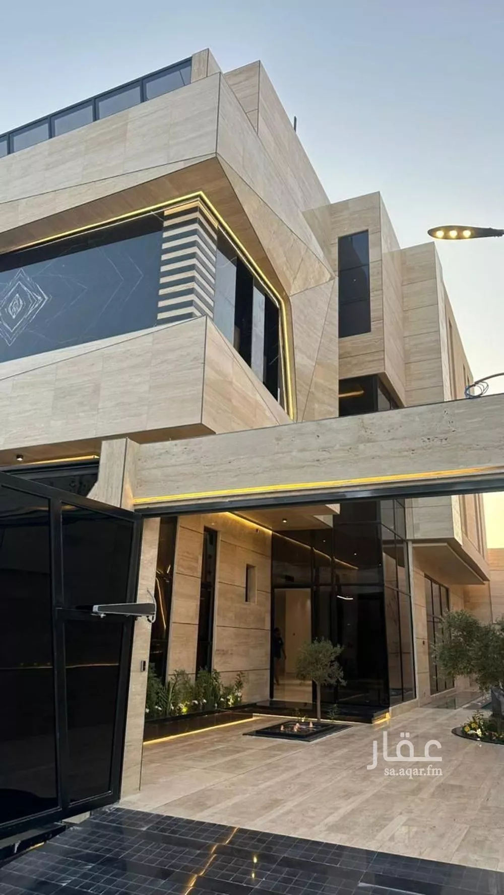 5 bedroom villa in Al Mahdiyyah 18