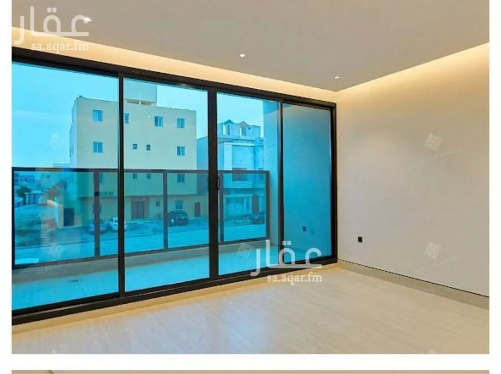6 bedroom villa in Al Mahdiyyah 11