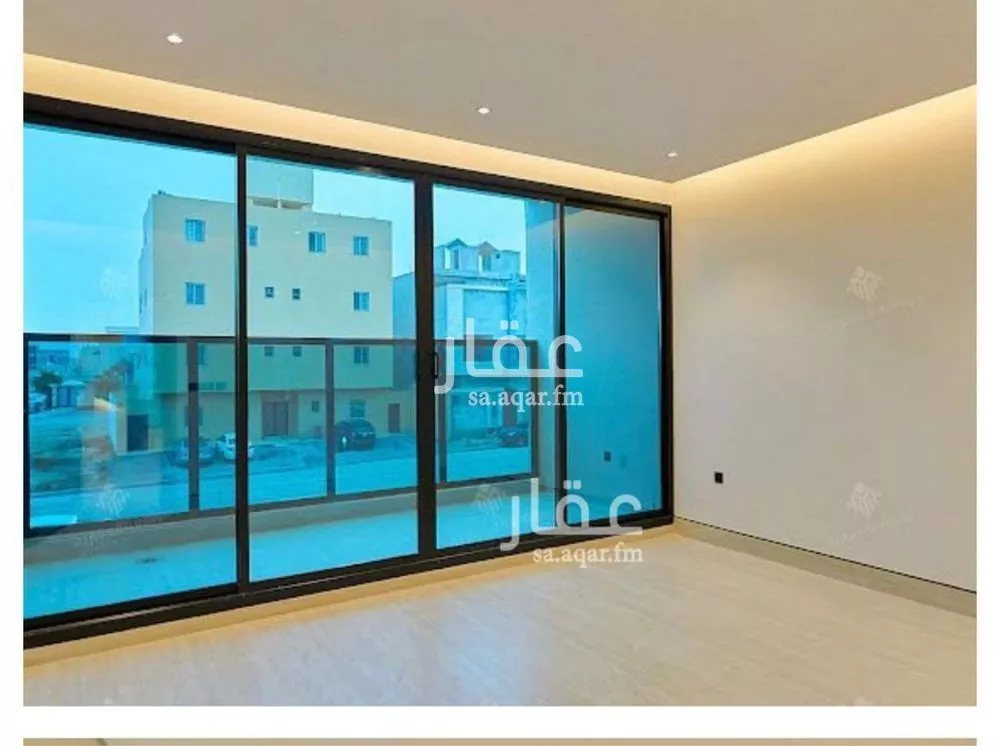 6 bedroom villa in Al Mahdiyyah 4
