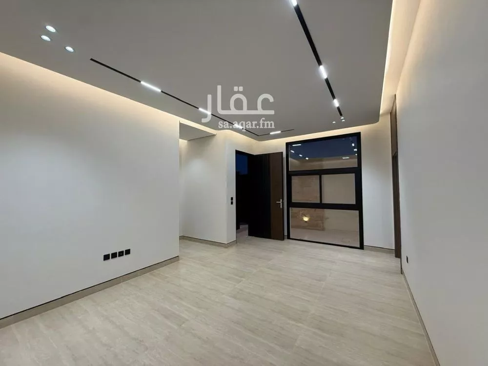 6 bedroom villa in Al Mahdiyyah 4